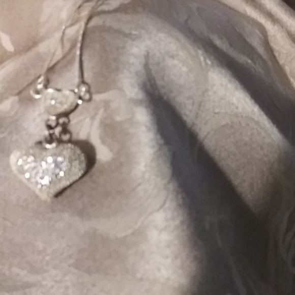 Necklace pave heart 10" long - Picture 4 of 4